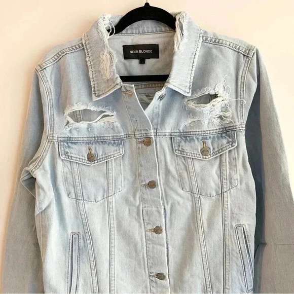 Urban Outfitters Neon Blonde Jean Jacket Light Wash Denim Distressed Blue XS - Picture 11 of 16